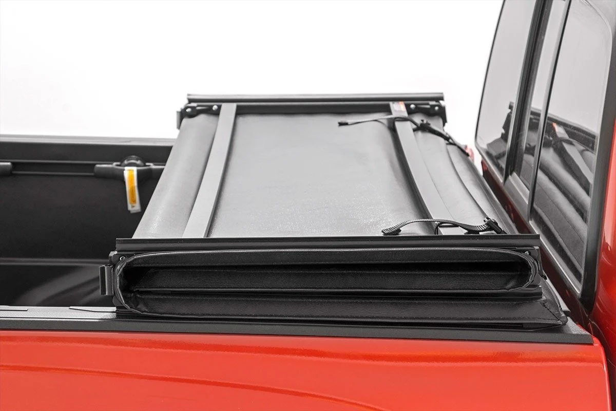 Bed Cover | Tri Fold | Soft | 5'9" Bed | Chevrolet Silverado/GMC Sierra 1500 | 2019-2022 | Rough Country | 41308550A - Image 4