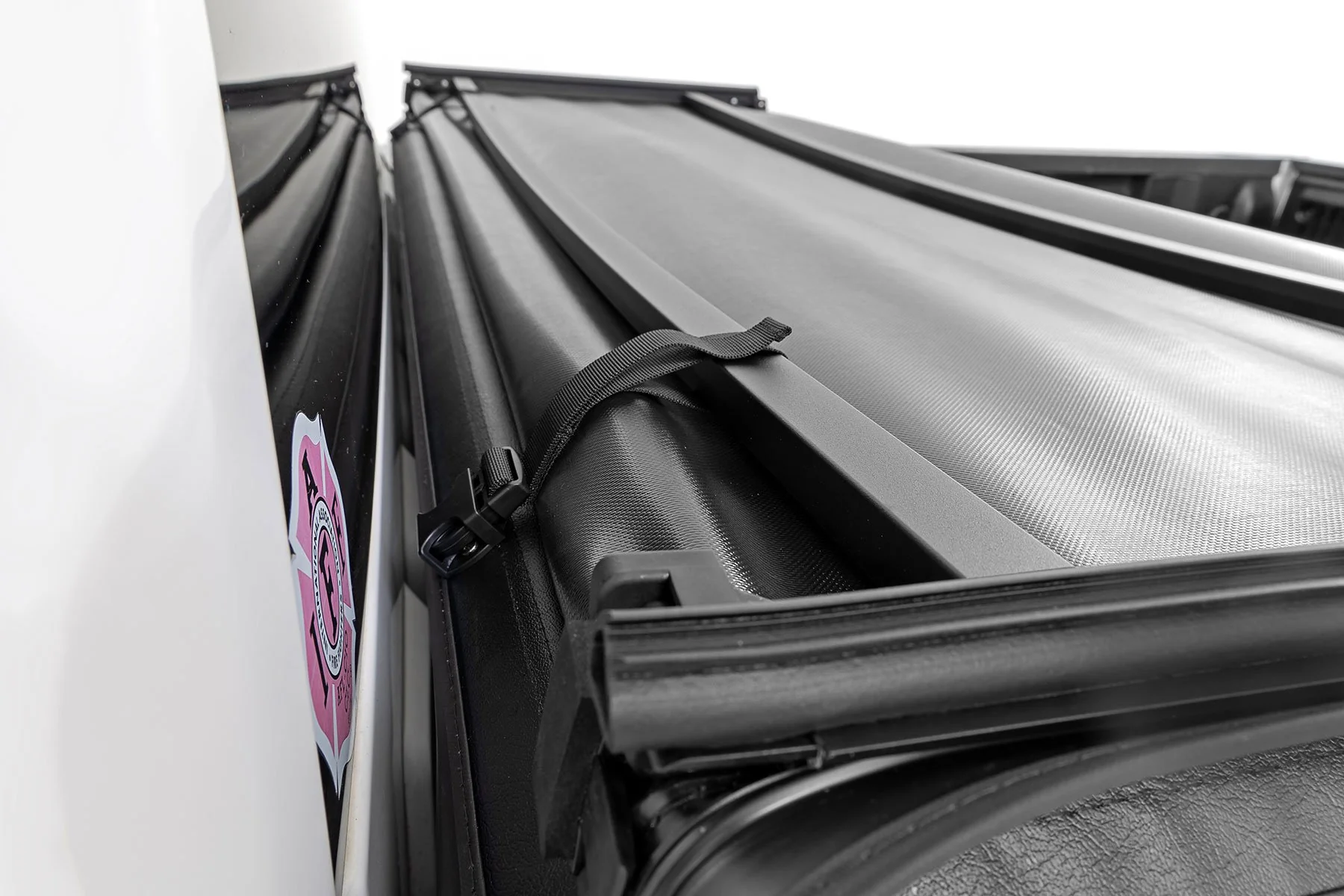 Bed Cover | Tri Fold | Soft | 6'7" Bed | Chevrolet Silverado/GMC Sierra 1500 | 2014-2018 | Rough Country | 41214650A - Image 4