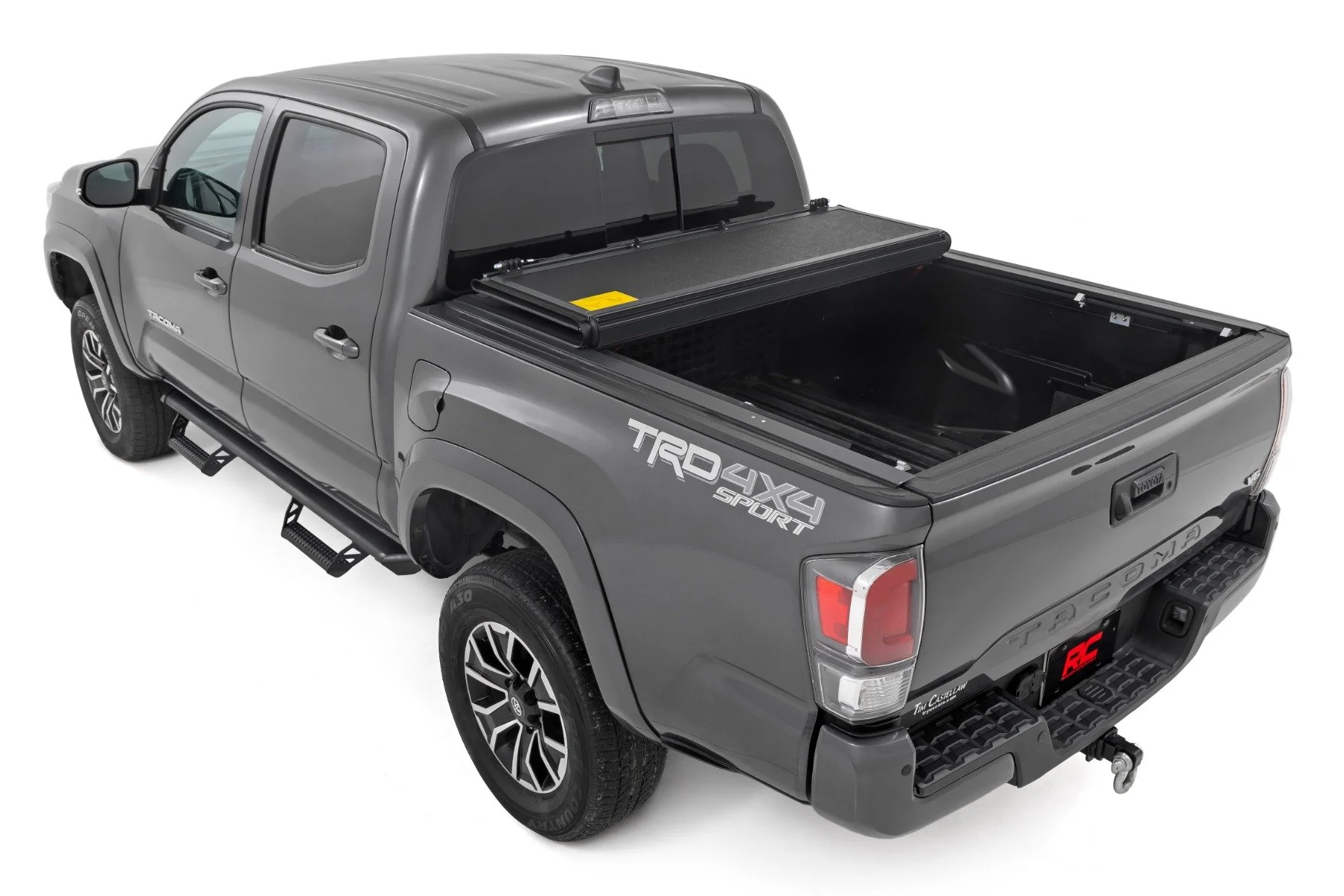 Hard Low Profile Bed Cover | 6'2" Bed | Toyota Tacoma | 2016-2022 | Rough Country | 47420600B - Image 5