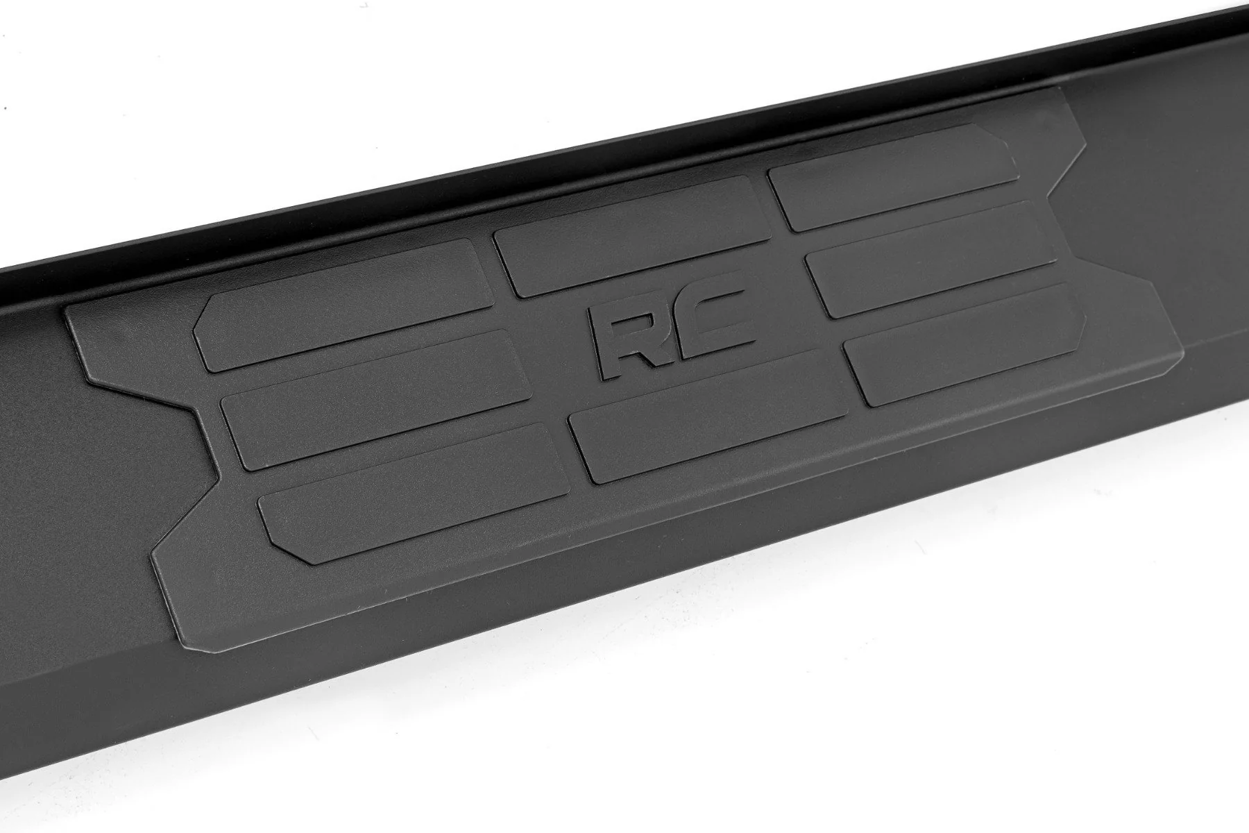 HD2 Running Boards | CrewMax | Toyota Tundra 2WD/4WD | 2022-2022 | Rough Country | SRB072291A - Image 6