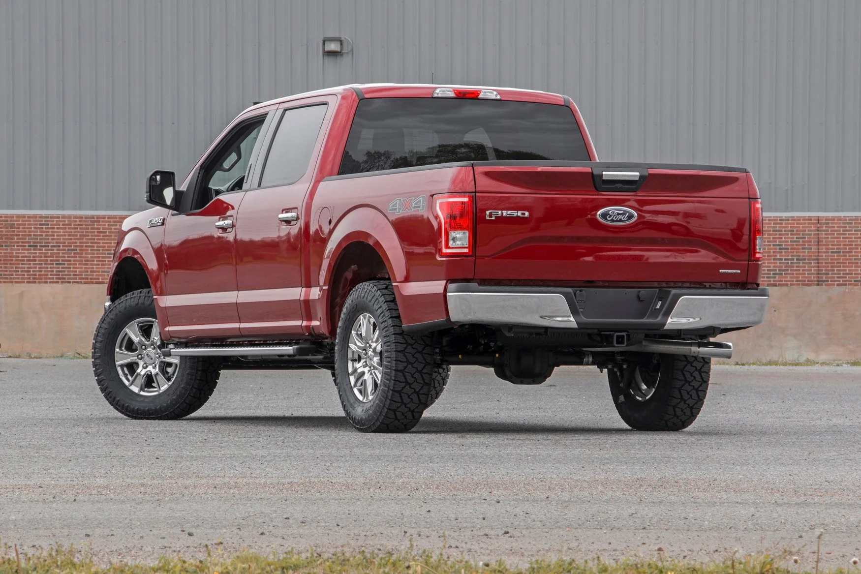 2 Inch Lift Kit | N3 Struts/N3 | Ford F-150 4WD | 2014-2020 | Rough Country | 50006 - Image 4