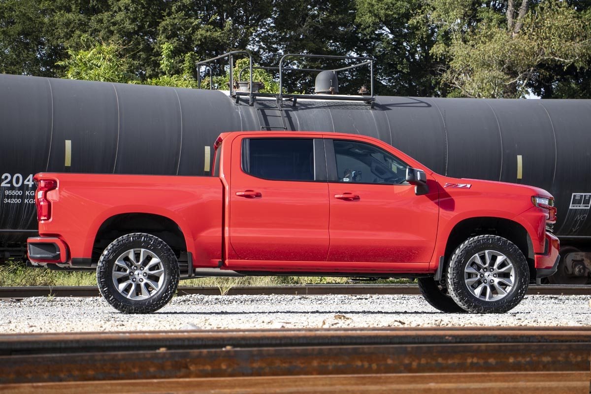 3.5 Inch Lift Kit | N3 Struts | Chevy Silverado 1500 2WD/4WD | 2019-2022 | Rough Country | 29532 - Image 3