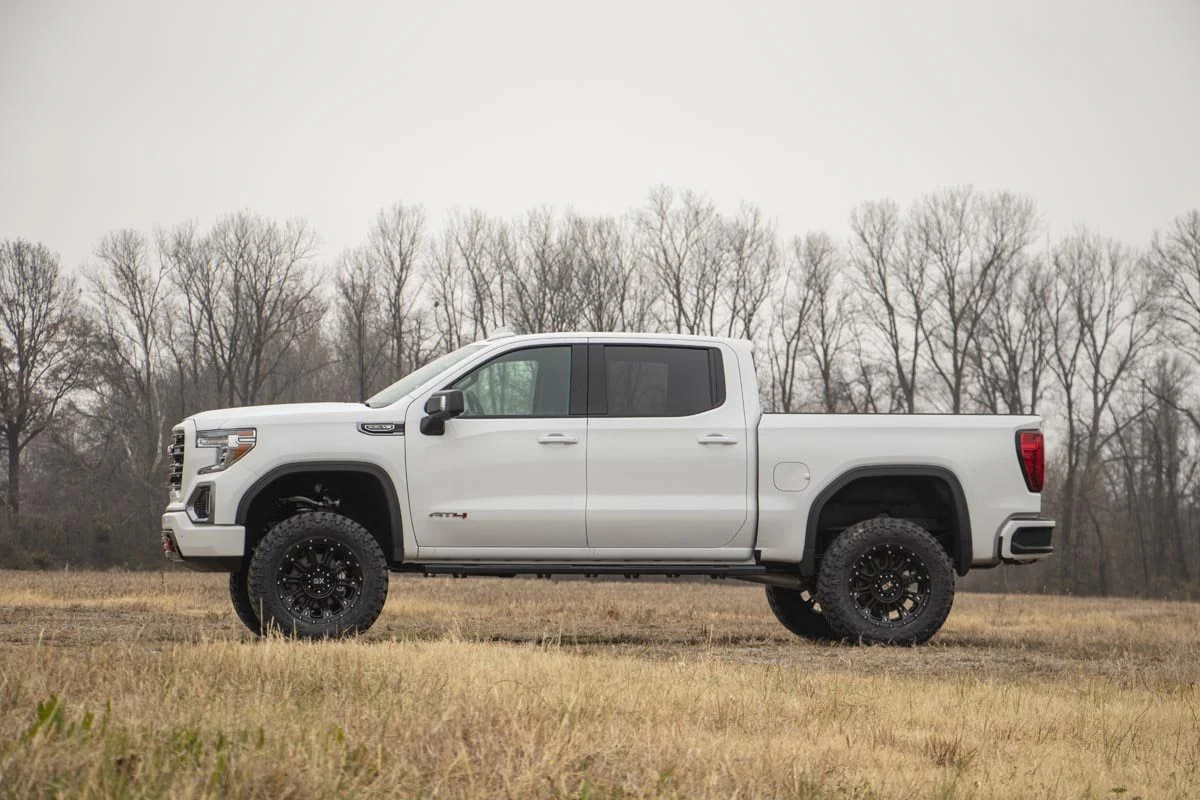 4" Lift Kit | AT4/Trailboss | Chevrolet Silverado/GMC Sierra 1500 | 2019-2022 | Rough Country | 27531 - Image 2