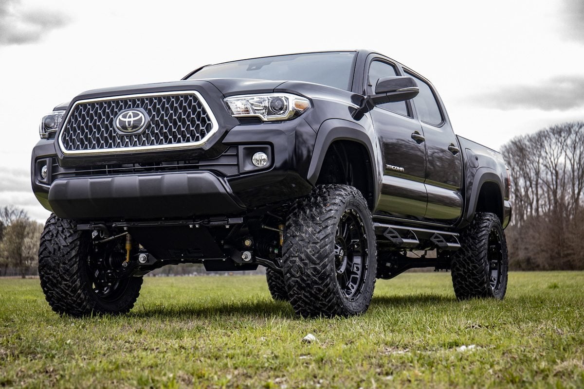 6 Inch Lift Kit | Toyota Tacoma 2WD/4WD | 2016-2022 | Rough Country | 75820 - Image 5