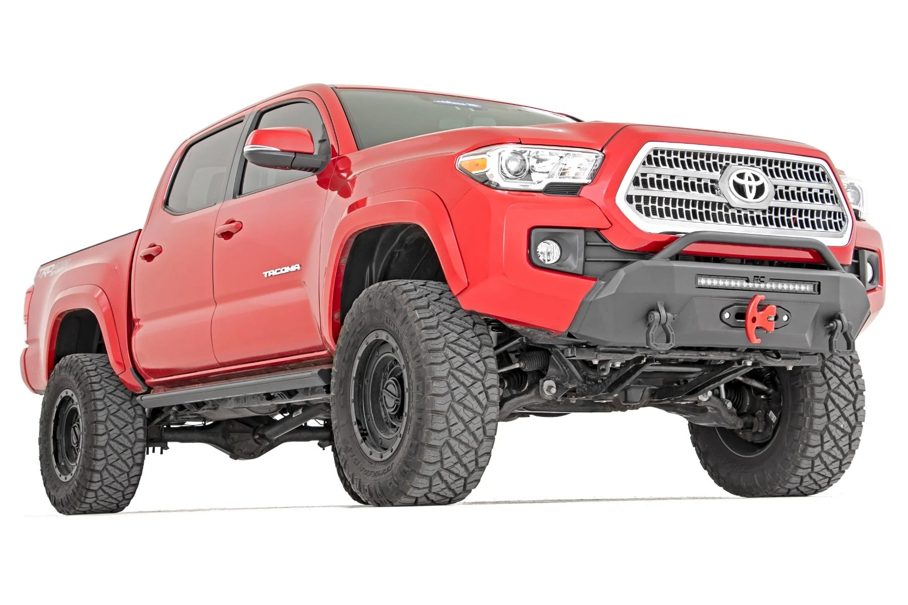 Front Bumper | Hybrid | 9500-Lb Pro Series Winch | Synthetic Rope | Toyota Tacoma | 2016-2022 | Rough Country | 10714 - Image 3